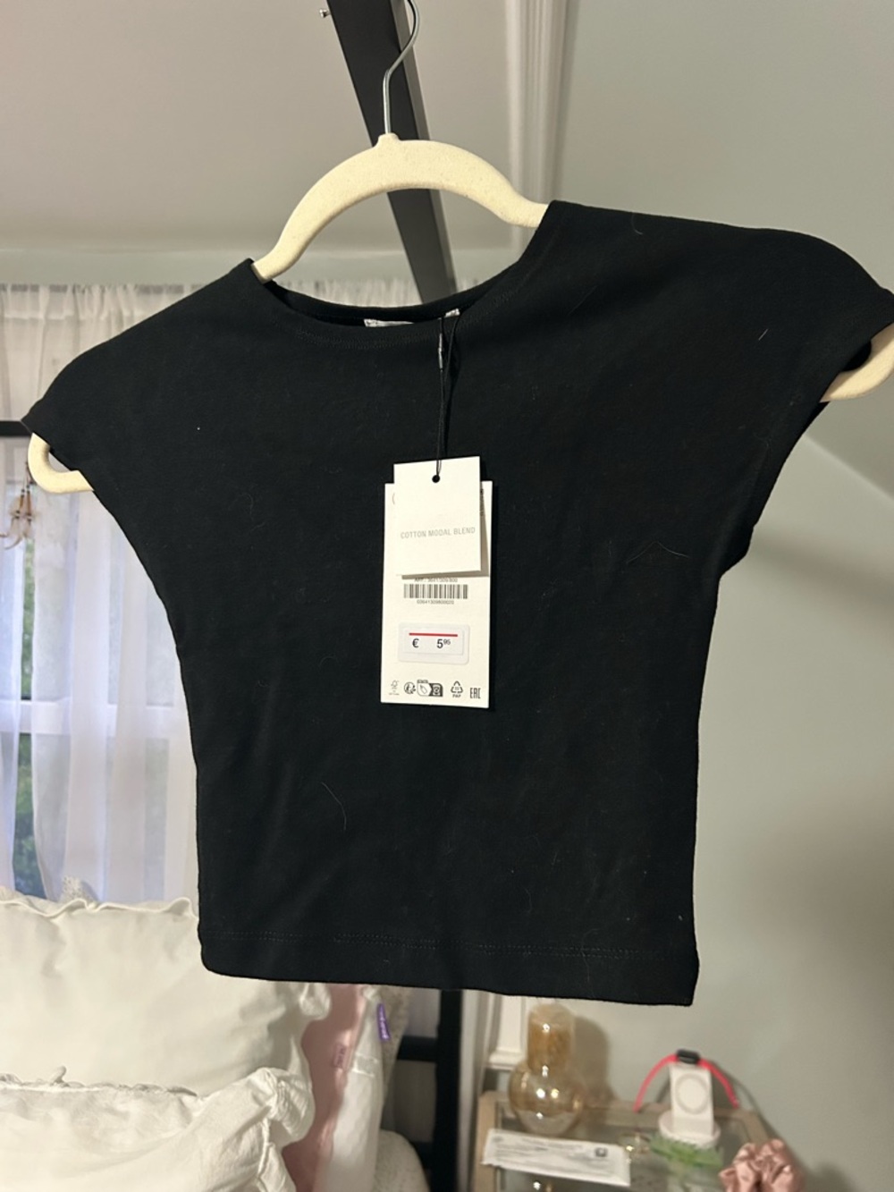 Zara Black Cap Sleeve Crop Top